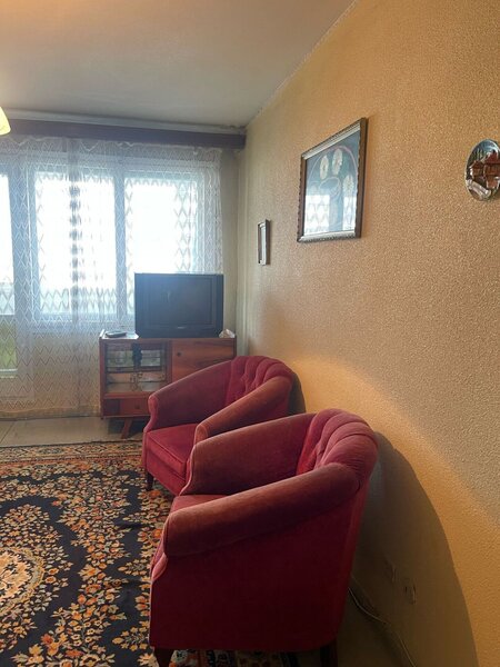 Dristor, metrou, vanzare apartament 3 camere.
